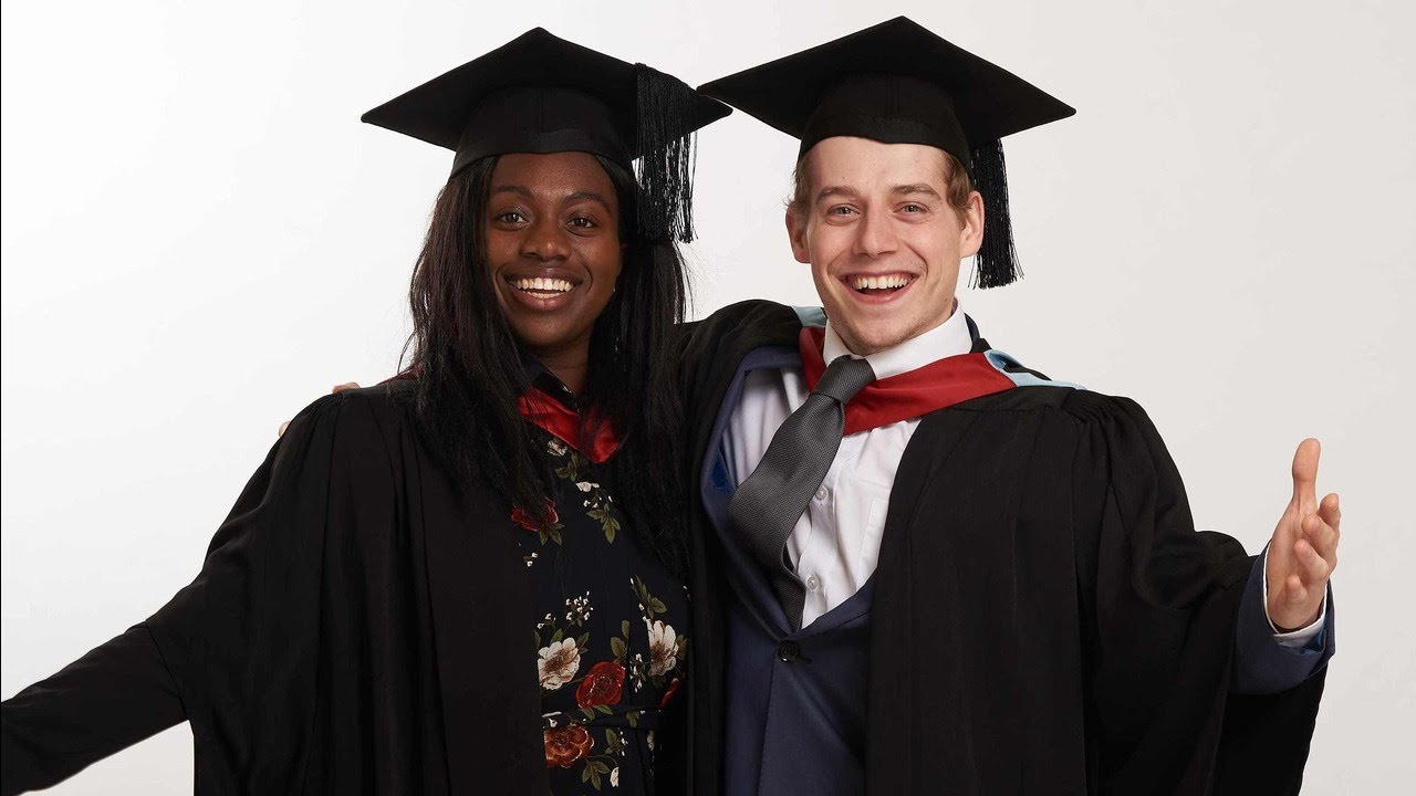 University of Essex Masters Graduation Set (Hire) – Churchill Gowns